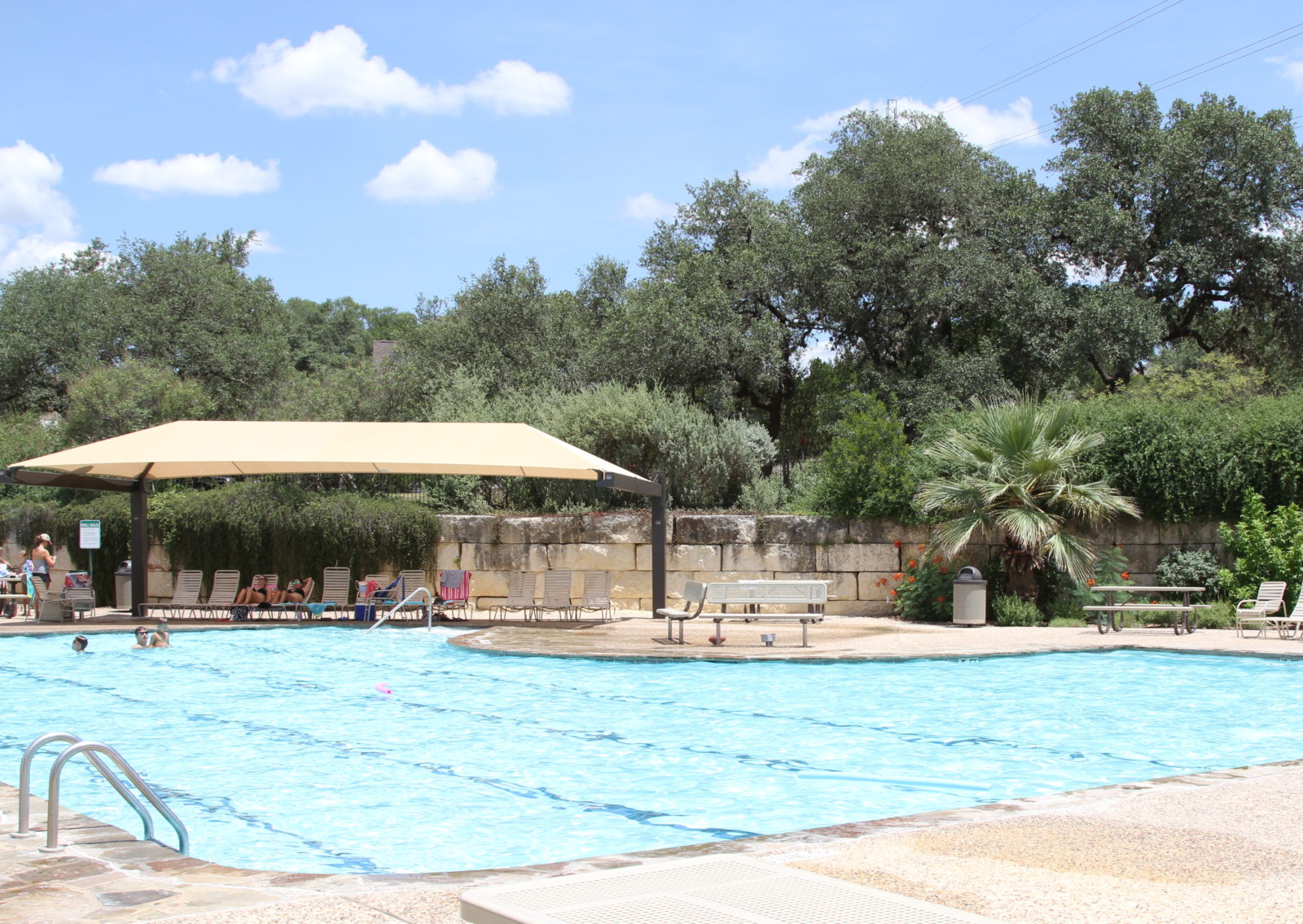 Iron Horse Canyon community pool